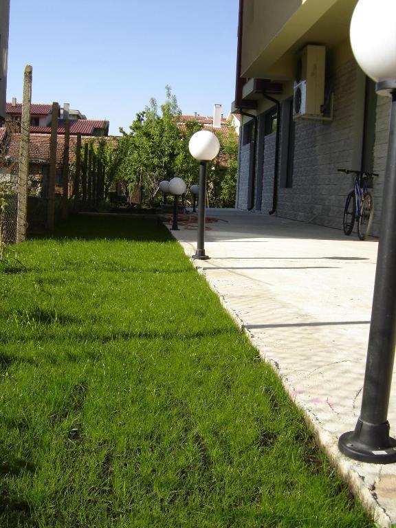 Central Park Family Hotel Kavarna Buitenkant foto