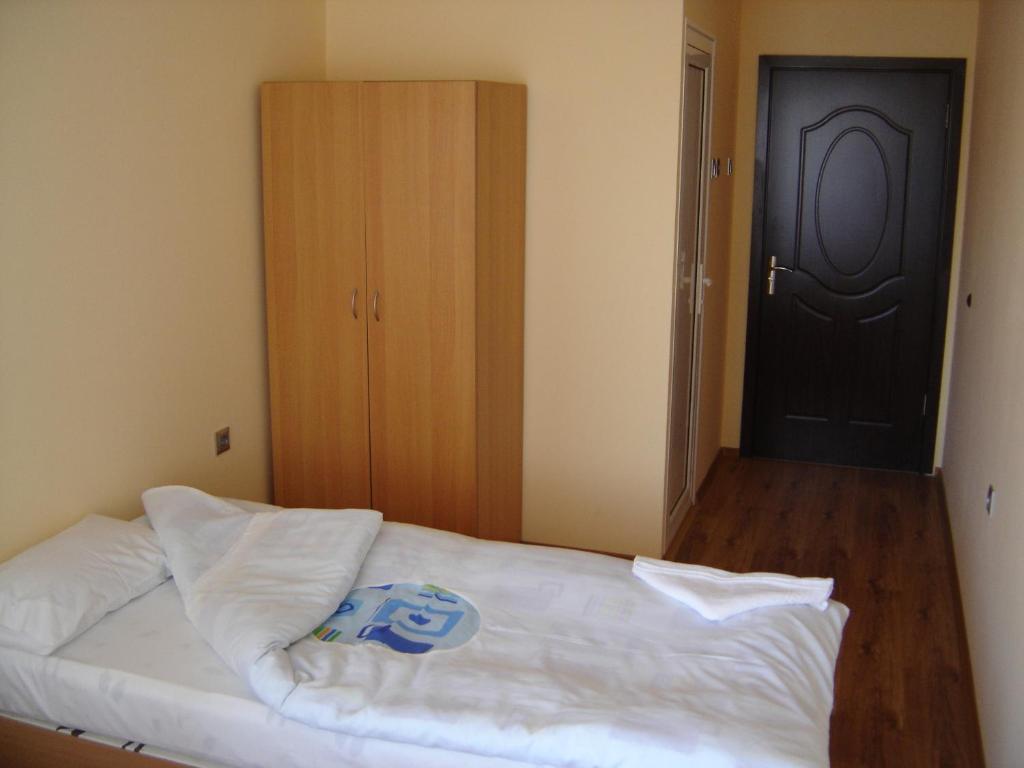 Central Park Family Hotel Kavarna Kamer foto